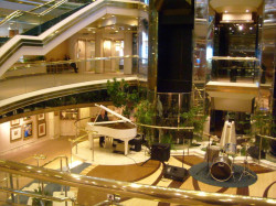 Majesty of the Seas Atrium.jpg