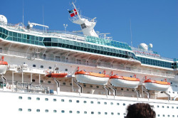 Majesty of the Seas mid and upper levels.jpg